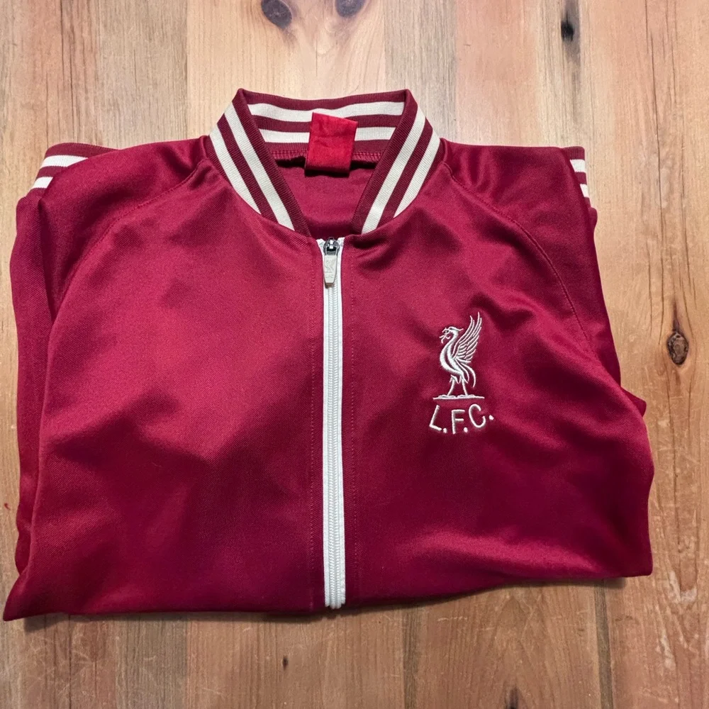 Red Liverpool Soccer Zip-Up Track Jacket Boys or Girls 10 Excellent Condition